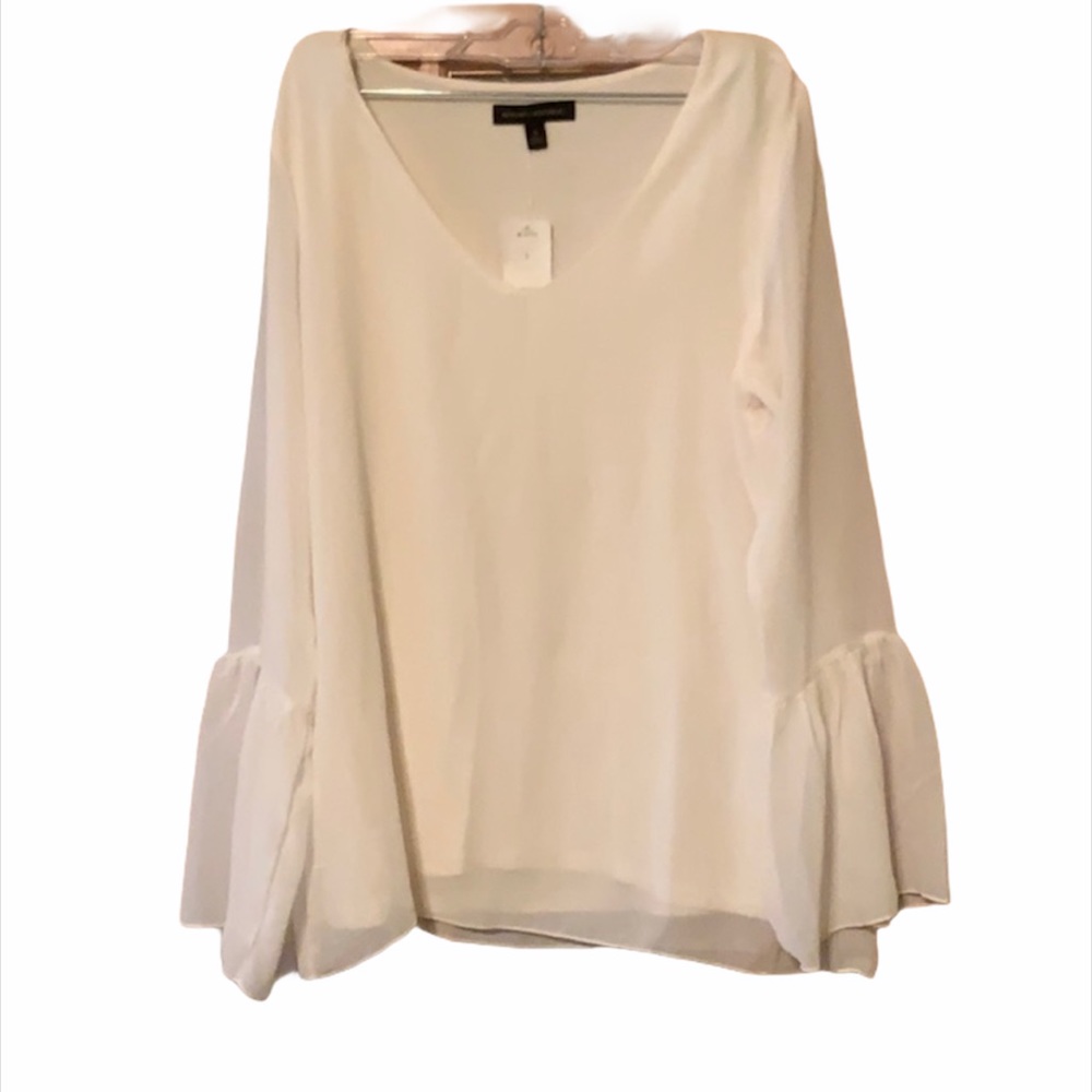 Banana Republic Cream bell sleeve blouse